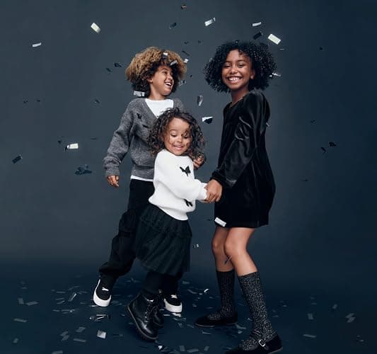 GAP Physical Gift Card thumbnail 3