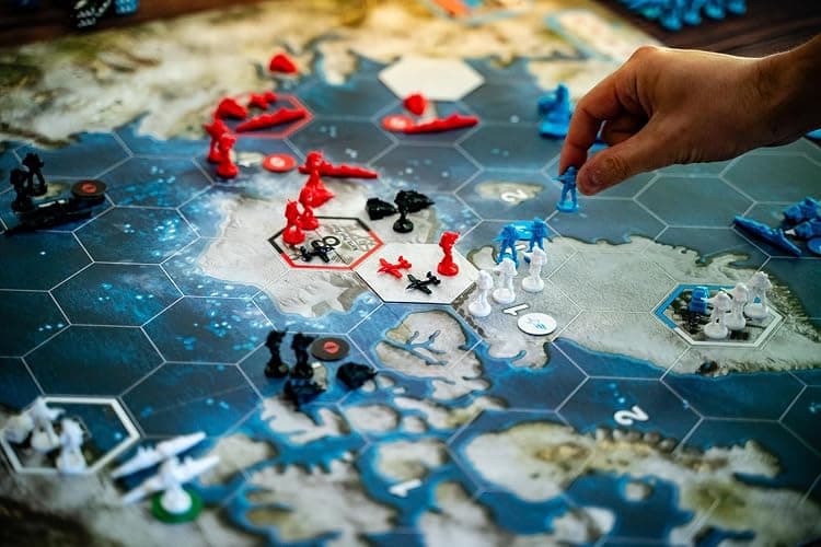 Renegade Game Studios G.I. Joe: Battle for the Arctic Circle Strategy Game | Axis & Allies Gameplay with 100+ Miniatures, Weather Dominator Scenarios, and Iconic Cobra vs G.I. Joe Combat Units thumbnail 5