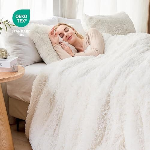 EMME Plush Shaggy White Duvet Cover Set Queen Size 3 Pieces Luxury Fuzzy Comforter Cover Set, Soft Faux Fur Fluffy Winter Bedding Set (White, Queen) thumbnail 2