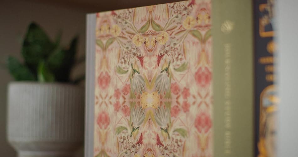 ESV Journaling Study Bible, Artist Series (Cloth over Board, Jessica Dennis Bush, Vivienne): Holy Bible, English Standard Version thumbnail 5