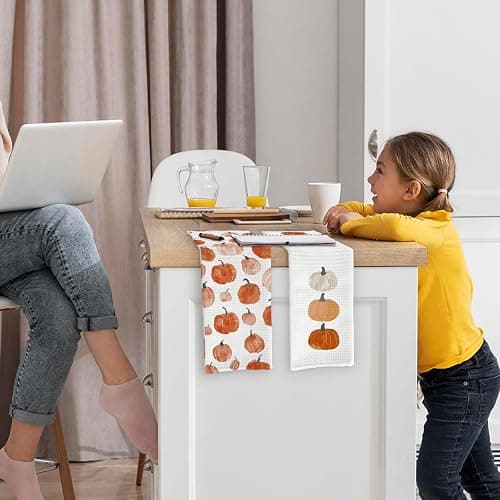 KFXHANGD Fall Pumpkin Decor Kitchen Towels and Dishcloths Set of 2, Fall Thanksgiving Day Hand Dish Towel, Farmhouse Autumn Pumpkins Decorative Hand Tea Towels for Bathroom Kitchen, 16×24 Inch thumbnail 5