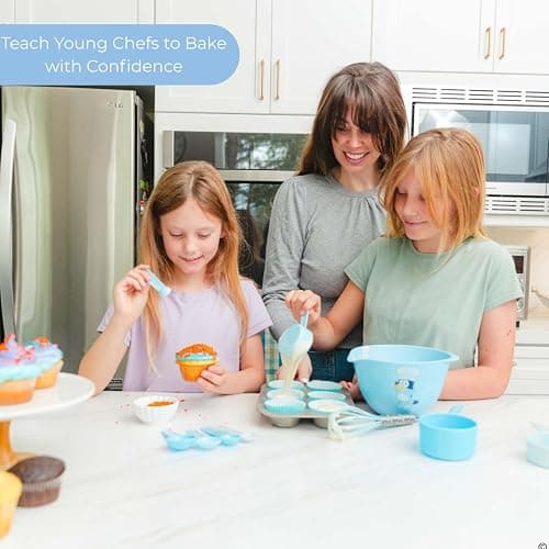 Handstand Kitchen Bluey My First Real Kitchen Tools Set with 1.5 Quart Mixing Bowl, Measuring Spoon Set, Measuring Cup Set and 8.5" Whisk thumbnail 7