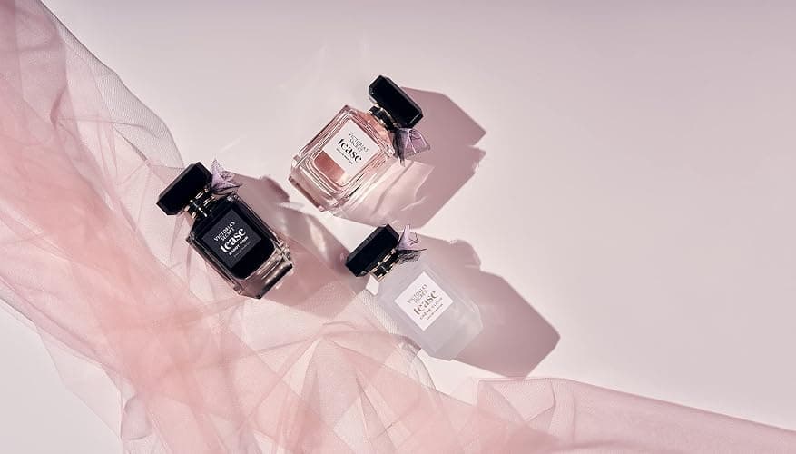Victoria's Secret Tease Crème Cloud Eau de Parfum, Notes of Vanilla Meringue, Santal Flower & Sheer Amber, Perfumes for Women (3.4 oz) thumbnail 6