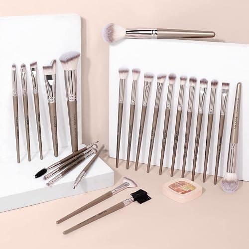 MAANGE Makeup Brush Set 23 Pcs Makeup Brushes Premium Synthetic Make up brushes Professional Face Powder Blush Pointed Eyeshadow Blending Brush Gifts for Women/Girls(Champagne) thumbnail 5