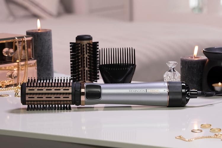 Remington Brosse Soufflante Rotative automatique [Soin kératine & huile d'amande] Keratin Protect (1000W, Céramique, Température variable, 3 accessoires: 2 brosses rondes 40 & 50mm + de Volume) AS8811 thumbnail 2