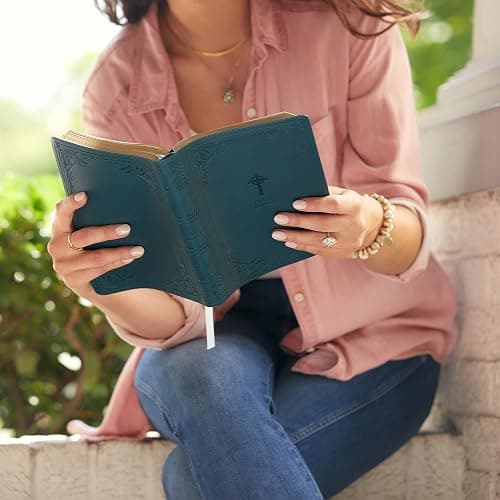 NRSV Catholic Edition Gift Bible, Teal Leathersoft (Comfort Print, Holy Bible, Complete Catholic Bible, NRSV CE): Holy Bible thumbnail 14