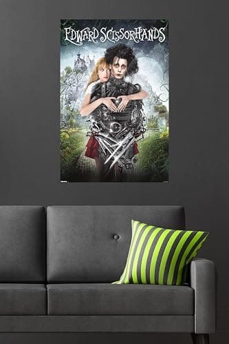 Edward Scissorhands - Heart One Sheet Wall Poster, 34L" x 22.4W", Unframed Version thumbnail 4