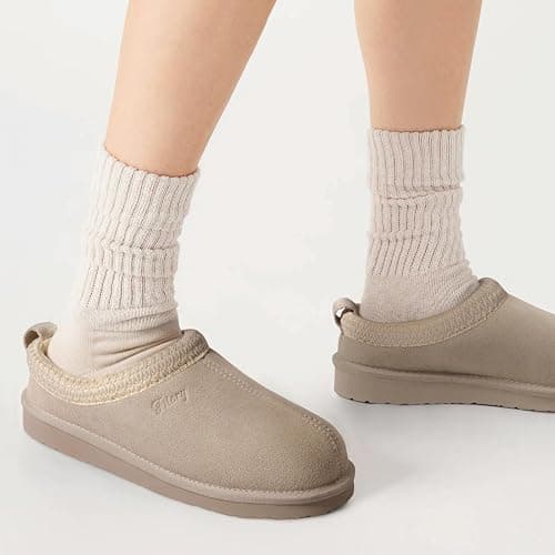 FITORY Women's Suede Slipper, Flat Slip On House Shoes with Faux Fur Lining Indoor Outdoor Short Mini Boots thumbnail 2