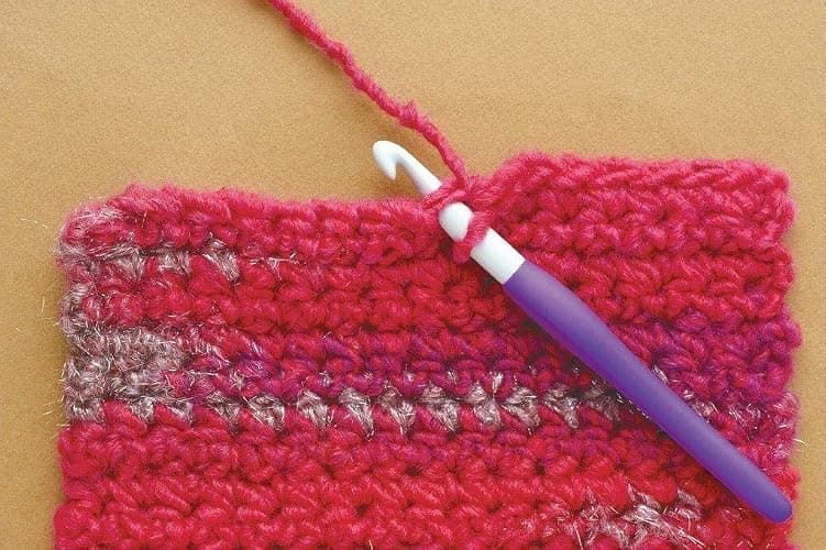 Clover 1045/G Purple Amour Crochet Hook, Size G, 4.0mm thumbnail 6