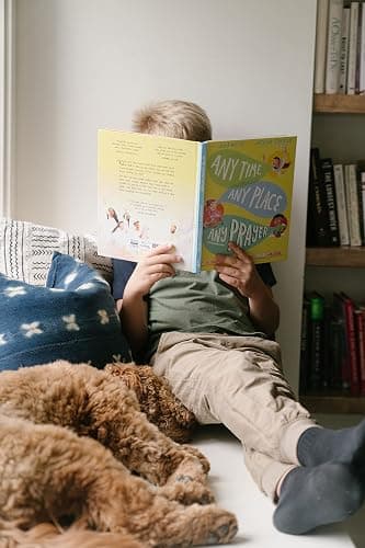 Any Time, Any Place, Any Prayer Storybook: A True Story of How You Can Talk With God (Illustrated Bible book to gift kids ages 3-6 and help them to pray) (Tales That Tell the Truth) thumbnail 12