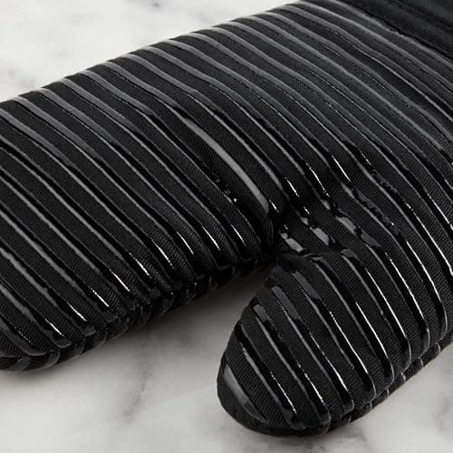 KitchenAid Quilted Cotton Terry Cloth Oven Mitt, Pot Holder, Kitchen Towel 4-Pack Set, Heat Resistant, Silicone Grip, Gift Set, Matte Black, 16"x26", 7"x13" & 7"x10" thumbnail 4