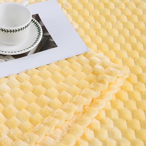 Bnuitland Light Yellow Flannel Throw Blanket (50X40 inches), 300 GSM Fleece Cozy Warm Soft Lightweight Bed Sofa Blanket for Babys and Pets, Suitable for All Seasons thumbnail 6