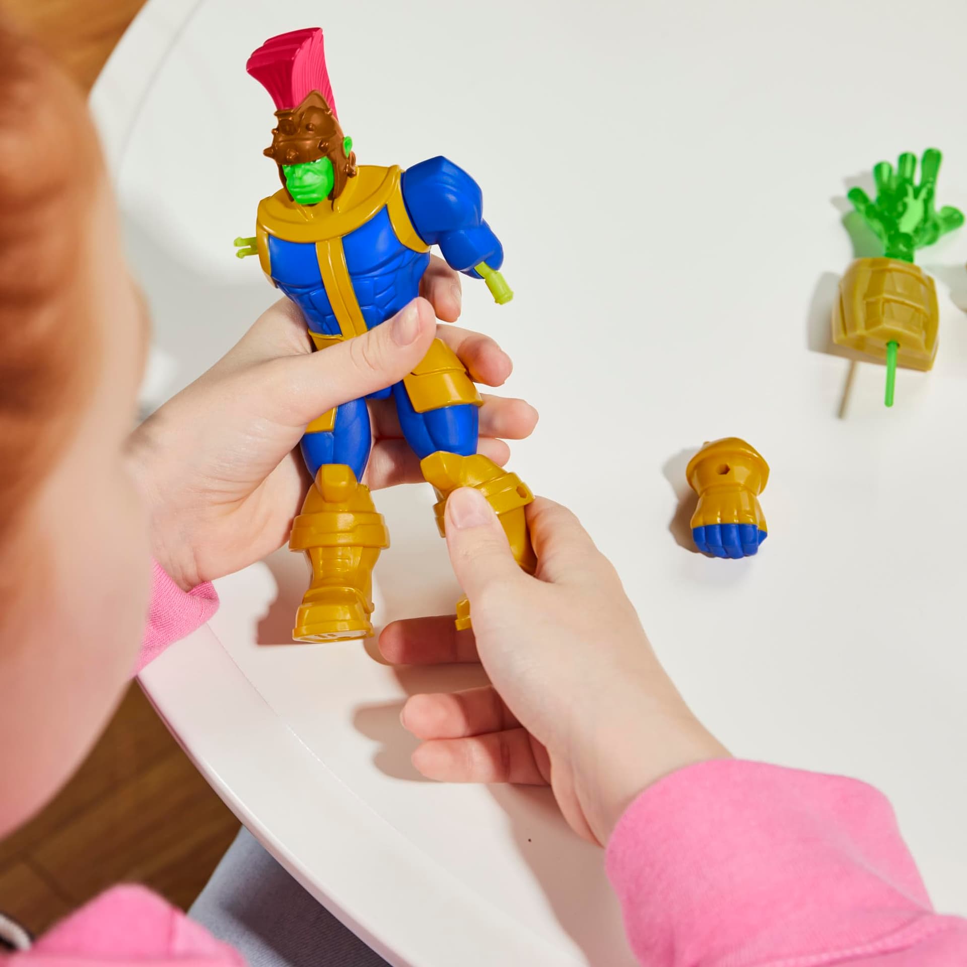MixMashers Marvel Thanos Customisable Avengers Mix and Match Deluxe Action Figure & Accessories thumbnail 7