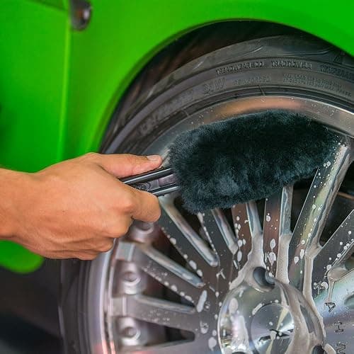 Chemical Guys Gerbil Wheel and Rim Cleaning Brush - Soft Natural Bristle Detailing Tool for Tires, Exhausts & Delicate Surfaces - Wheel Cleaner Brush to Safely Clean Brake Dust, Grime and Dirt, 1 Pack thumbnail 5