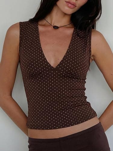 Women Deep V Neck Tops Sexy Sleeveless Crop Top Stretchy Trendy Going Out Tank Top Cute Summer Clothes thumbnail 2