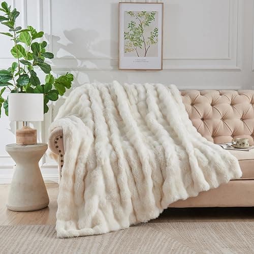 Wajade Luxury Fluffy Rabbit Fur Throw Blanket Super Soft Bubble Faux Fur Blanket Warm Fuzzy Large Blanket for Bed Couch Car Cozy,White 127x153CM thumbnail 3