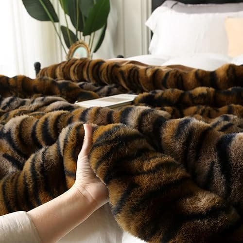 MERRYLIFE Luxury Thick Plush Tiger Print Faux Rabbit Fur Throw Blanket Ultra-Plush Cozy Soft Decorative Blanket Use for Couch Bed Travel (Tiger, 60"*80") thumbnail 5
