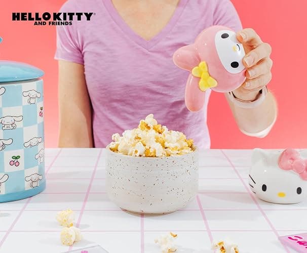 Silver Buffalo Sanrio Hello Kitty And My Melody 3D Sculpted Ceramic Salt and Pepper Shaker Set thumbnail 9
