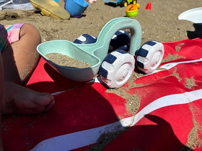 Asweets Beach Sand Toy Shovel Car, Organic Green Plastic Travel Beach Sand Toys for Kids Toddlers, Ideal Gift for Boys and Girls, 11.81''L x 6.10''W x 5.31''H thumbnail 6