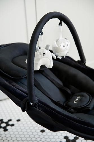 Balancelle MoMi KENANI ONYX jusqu'à 9 kg, écran LED, télécommande, Bluetooth pour smartphone, alimentation piles/secteur, harnais de sécurité 5 points, arche et jouets thumbnail 12
