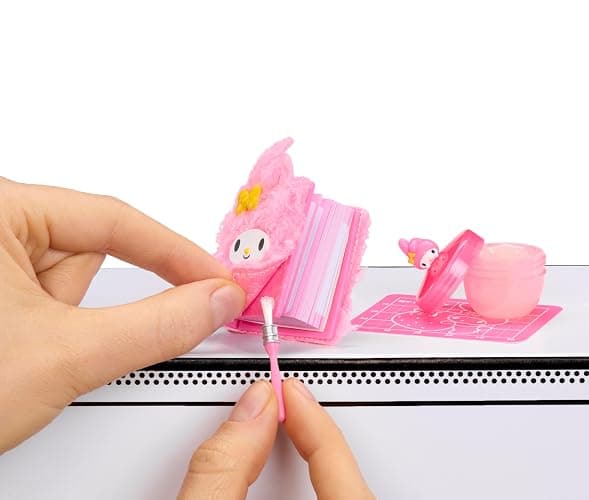 MGA's Miniverse Make It Mini Hello Kitty and Friends Series 3 Mini Collectibles, Sanrio, Retro Stationery Replicas, Crafts, DIY, 8+ thumbnail 3