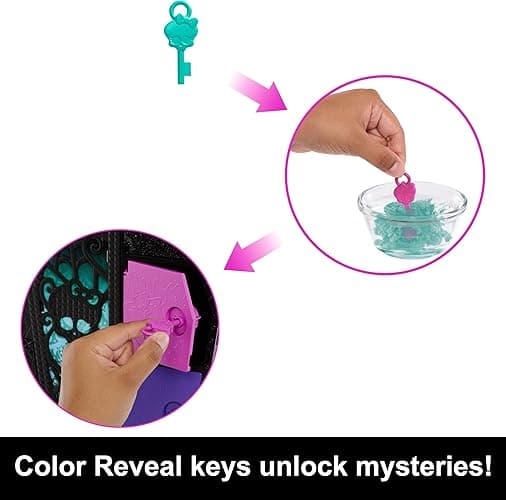 Monster High Skulltimate Secrets Neon Frights Doll & Accessories, Twyla with Dress-Up Locker & 19+ Surprises thumbnail 4