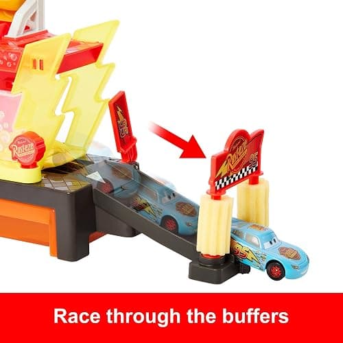 Mattel Disney Pixar Cars Color Changers Car Wash Playset with Color Changing Lightning McQueen Toy Vehicle, 20-Inches Long, Connects to Other Sets thumbnail 4