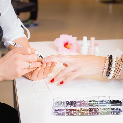 Lot de 5600 pierres strass pour ongles - 36 couleurs - Pierres à paillettes - Pour décoration des ongles - Avec stylo à cire pour strass et strass thumbnail 2