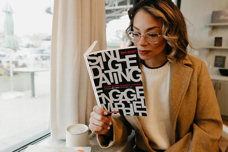 Single, Dating, Engaged, Married: Navigating Life and Love in the Modern Age thumbnail 4