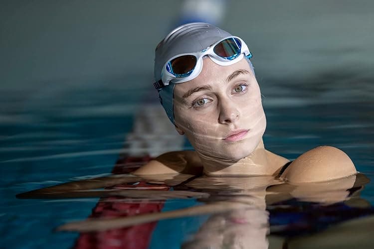 arena Classic Unisex Silikon-Badekappe, Schwimmkappe für Frauen und Männer, Badekappe mit Verstärktem Rand, Weiche und Strapazierfähige Schwimmkappe thumbnail 4