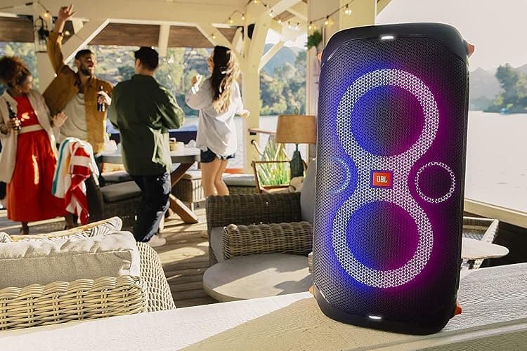 JBL PartyBox 110 - Portable Party Speaker with Built-in Lights, Powerful Sound and deep bass, Black thumbnail 6
