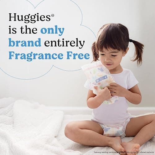 Huggies Size 1 Diapers, Snug & Dry Newborn Diapers, Size 1 (8-14 lbs), 44 Count, Packaging May Vary thumbnail 6