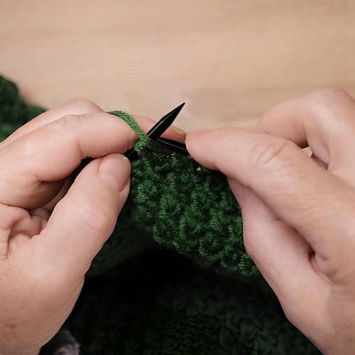 Froggod 4.53-inch (11.5cm) Interchangeable Circular Knitting Needles Set Aluminum US Sizes 2.5, 4, 5, 6, 7, 8, 9, 10, 11 with Interchangeable Knitting Needles and Cables, Accessories and Case, 9 Pairs thumbnail 6