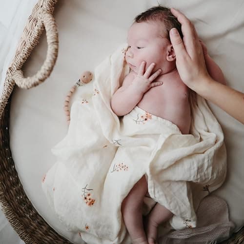 mushie Muslin Baby Swaddle Blanket | 100% Organic Cotton (Flowers) thumbnail 6