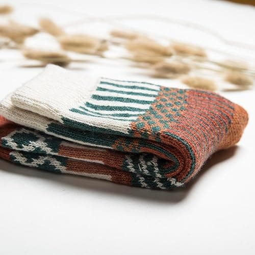 JOYCA & CO. 3-5 Pairs Womens Multicolor Fashion Warm Wool Cotton Thick Winter Crew Socks thumbnail 8