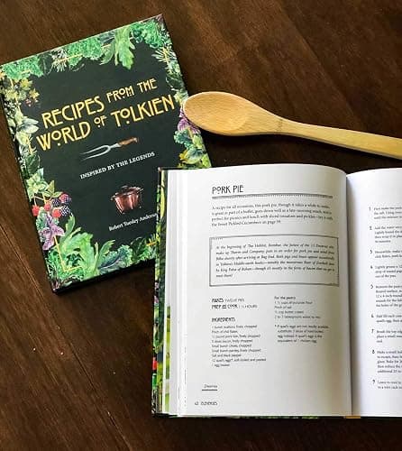 Recipes from the World of Tolkien: Inspired by the Legends thumbnail 6