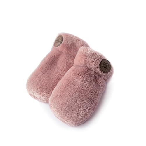 PETIT COULOU Teddy Bear Newborn Baby Gift Box 0-6 Months – Cozy Winter Set with Baby Mittens, Booties, Beanie & Blanket – Perfect New Born Gift for Warmth & Comfort (Pink) thumbnail 6