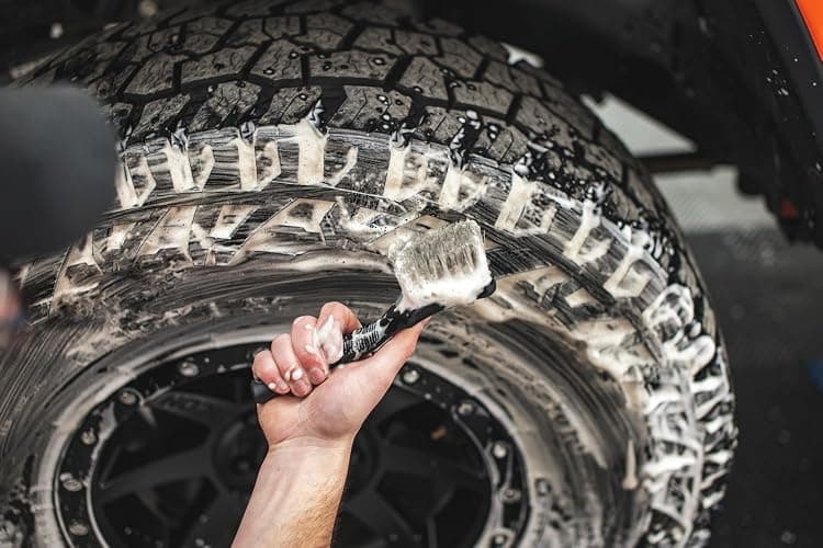 Detail Factory - ProGrip Tire Brush - Ergonomic ProGrip Handle, Stiff Synthetic Bristles, Ergonomic Design, Clean Your Tires with Ease - Grey thumbnail 8