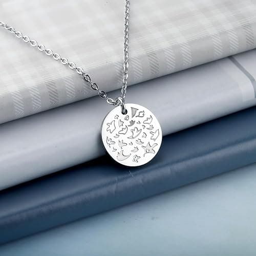 BLEOUK Heart Stoper TV Show Inspired Necklace Hi Leaves TV Series Fans Jewelry Lgbt Gay Pride Gift thumbnail 4