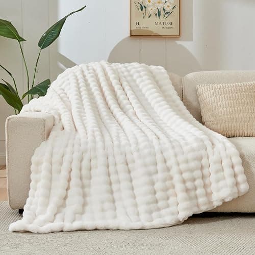NEWCOSPLAY Faux Fur Twin Blanket Ivory Bubble Blanket Thick Warm Soft for Couch Sofa Bed 550GSM (Ivory, Twin(60"x80")) | Soft, Warm, Thick, for Couch Sofa Bed thumbnail 8