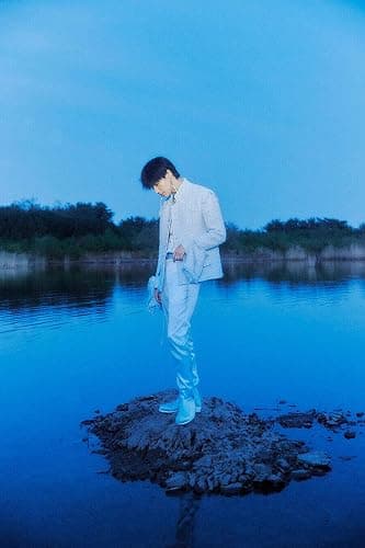TAEMIN [NEVER GONNA DANCE AGAIN : ACT 2] 3rd Regular Album RANDOM VER. 1p CD+1p Sleeve+1p Photo Book+1p Photo Card +1p Poster(On pack)+1p Unpublished Content+TRACKING CODE K-POP SEALED thumbnail 7