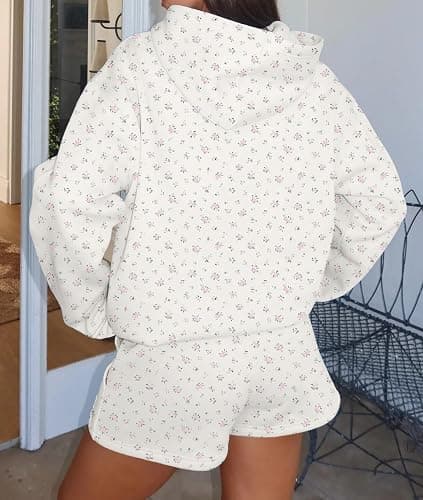 KIGRAD Women Y2k Oversized Floral Print Fleece Pullover Cute Hoodies Preppy Snowflake Hooded Sweatshirts Aesthetic Fall thumbnail 3