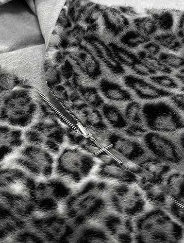 GOTHPICKUS Y2K Womens Faux Fur Leopard Print Hoodies Zip Up Fleece Warm Jacket Fluffy Baggy Vintage Trendy Streetwear thumbnail 4