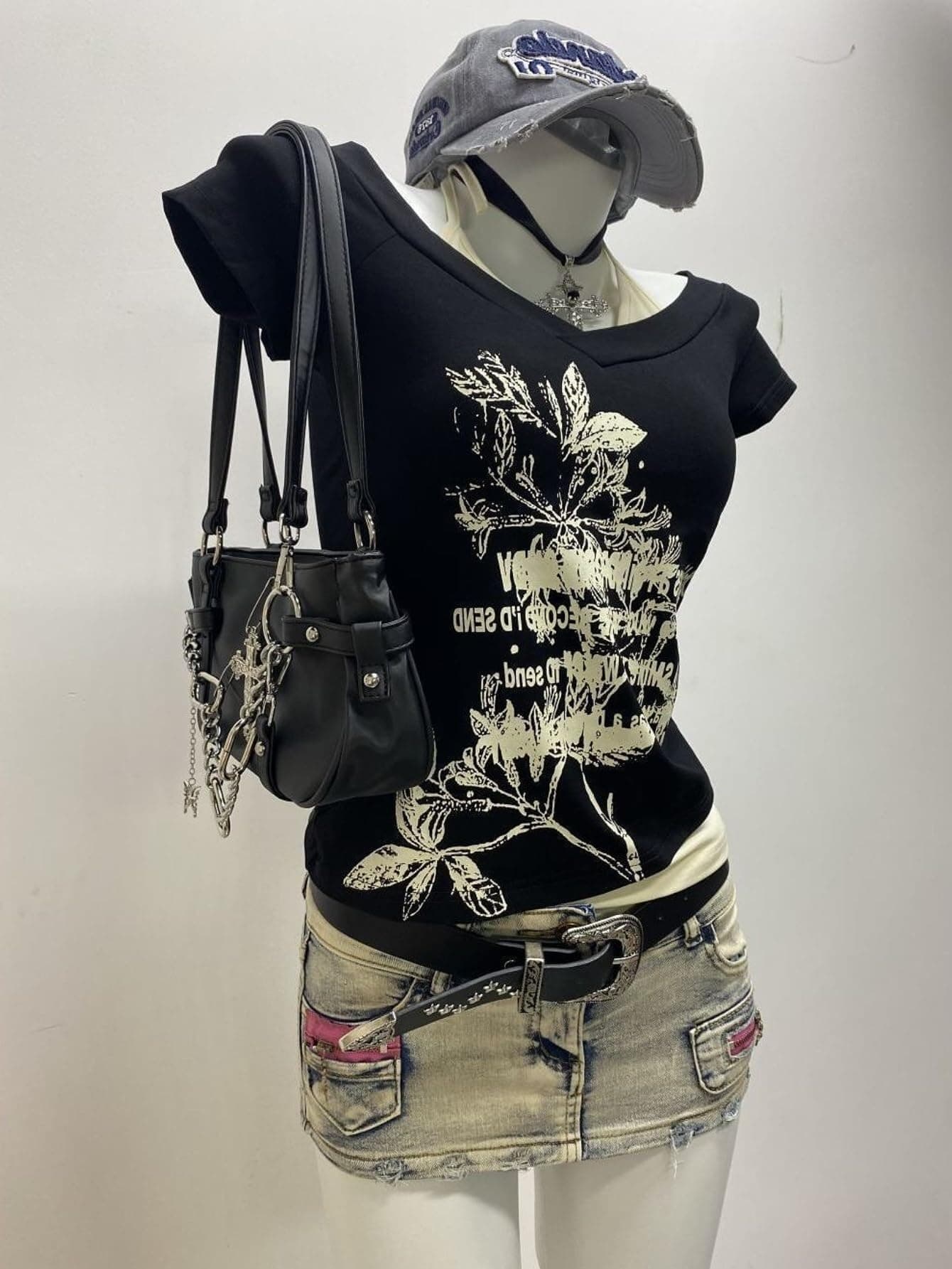 Women Y2k Emo Grunge Graphic Baby Tees Fake Two Piece Short Sleeve Vintage Crop Top 2000s Goth Alt Clothing Streetwear thumbnail 6