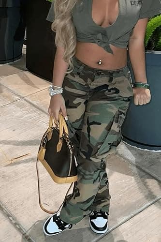 Vakkest Women's Oversized Camo Cargo Pants Jogger Trousers Workout Sweatpants Camouflage Army Fatigue with Pockets thumbnail 4