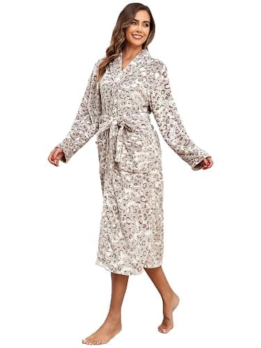 RONGTAI Womens Bathrobe Ladies Fleece Plush Warm Long Robes Fleece Nightgown Sleepwear - Image 1