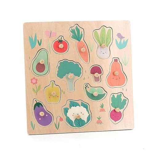 Vilac - Encastrement en Bois Les Légumes du Jardin - 2 Ans+, Multicouleur | Formes à associer et manipuler | développe la motricité fine et la reconnaissance | pièces illustrées | idée cadeau ludique thumbnail 3