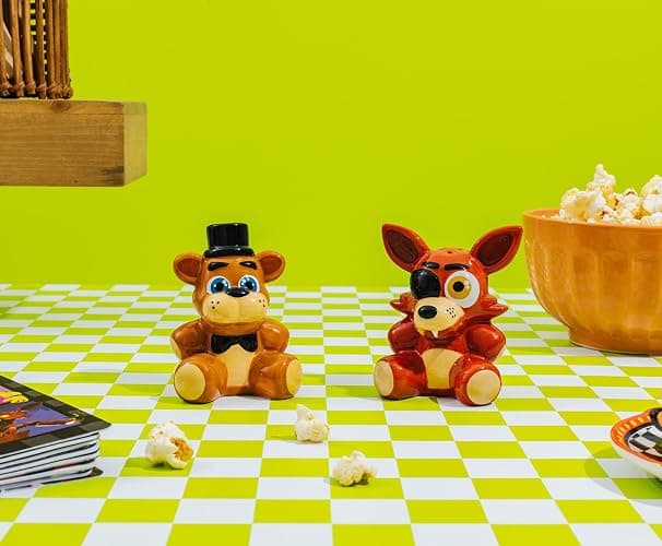 Five Nights At Freddy's Freddy and Foxy Ceramic Salt and Pepper Shaker Set | Spice Dispenser Storage Canisters thumbnail 8