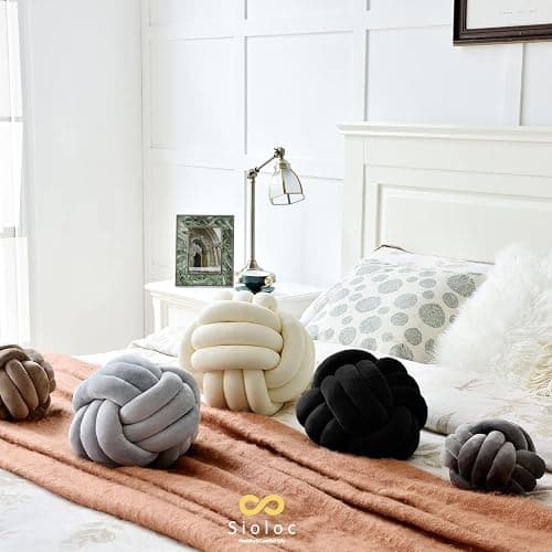 Soft Knot Pillow thumbnail 3