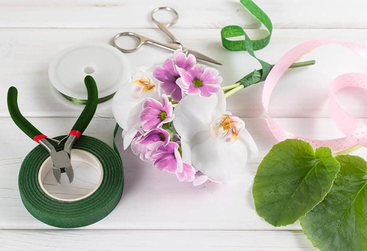 Paxcoo Floral Tape and Floral Wire Arrangement Tools Kit with Wire Cutter 26 Gauge Stem Wire and 22 Gauge Paddle Wire for Bouquet Stem Wrap Florist thumbnail 7